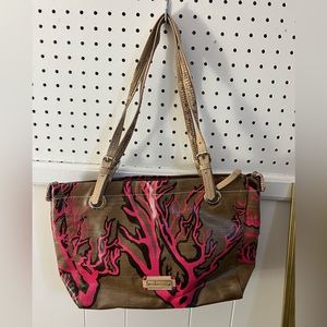 Sakroots coral design purse